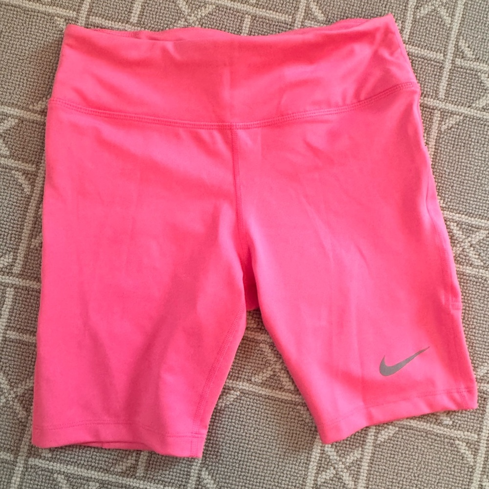 Nike Women's Bubble Gum Pink Dri-Fit Shorts NWT